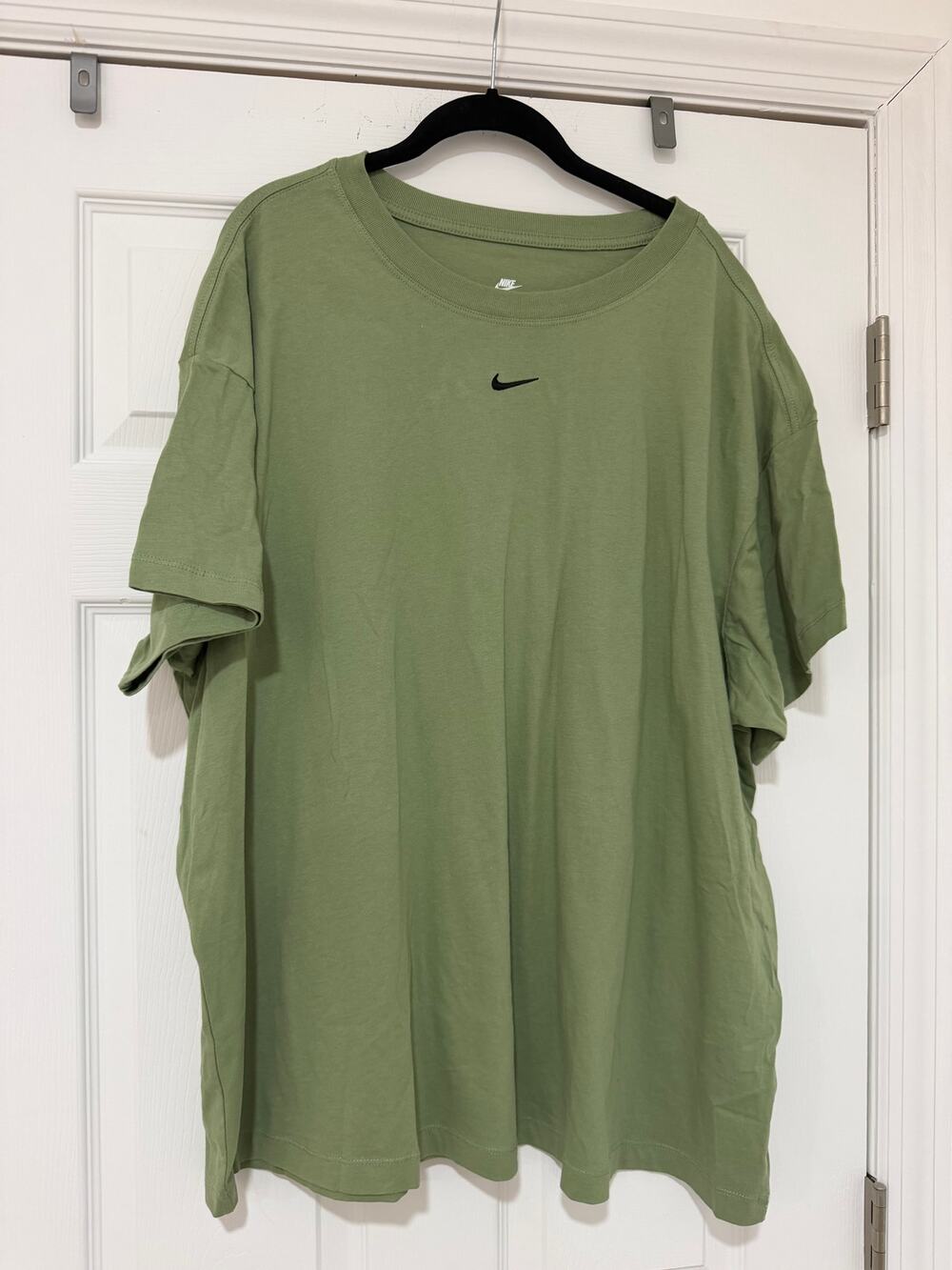 Nike - Women's Plus - Oversized Loose Short-Sleeve T-Shirt - 2X - Green